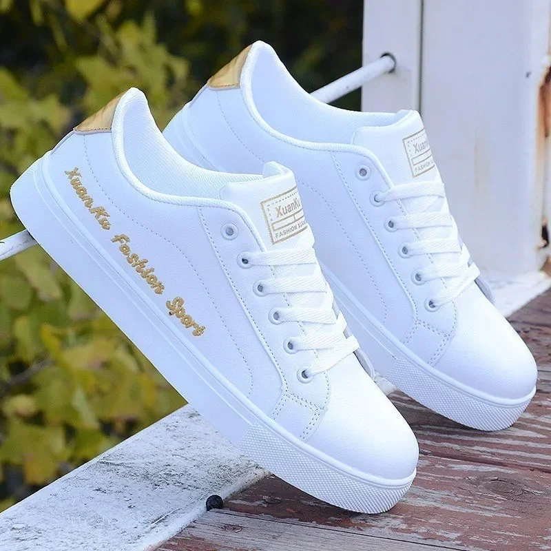 Baskets Confortables et Plates - Mens Fashion Summer 2025 avis et prix